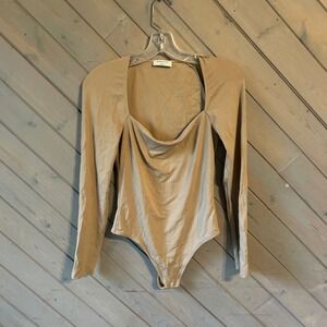 Babaton Draped Cowl Neck Long Sleeve Bodysuit Tan Beige Medium‎ 10183922